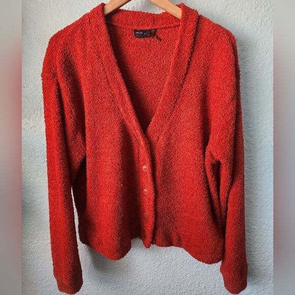 Anthropologie Out from under sweater  fluffy semi crop button front sweater - Picture 9 of 10
